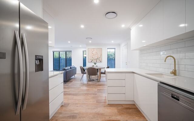 Luxury CBD Townhouse