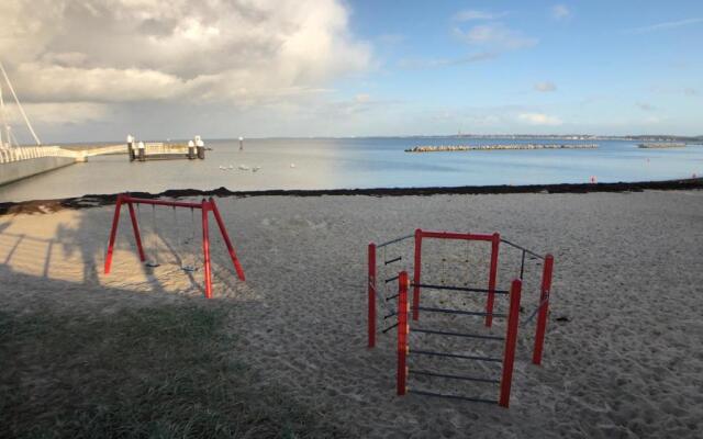 Nur 50m zum Yachthafen und 100m zum Strand