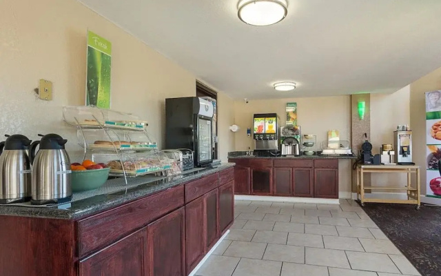 Comfort Inn
