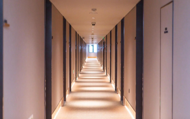 Ji Hotel Shanghai North Bund Changyang Road