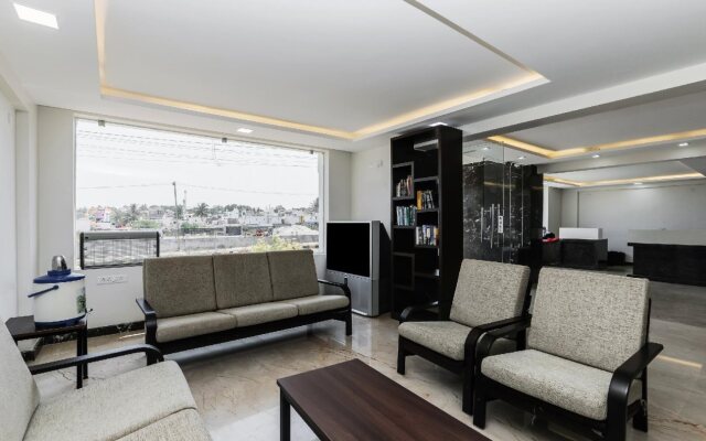 The Red Lotus Premium By OYO Rooms