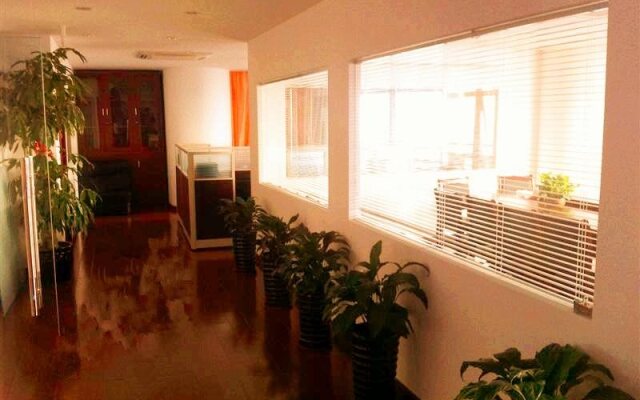 GreenTree Inn Shanghai Longwu Road Express Hotel