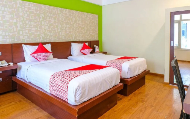 OYO 972 Griya Asri Hotel Mataram