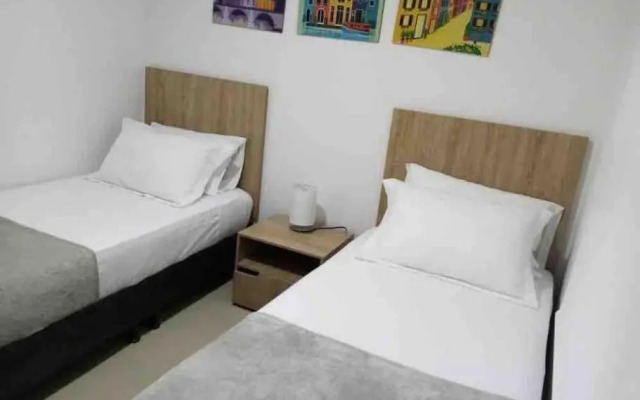 Precioso apartamento con piscina.