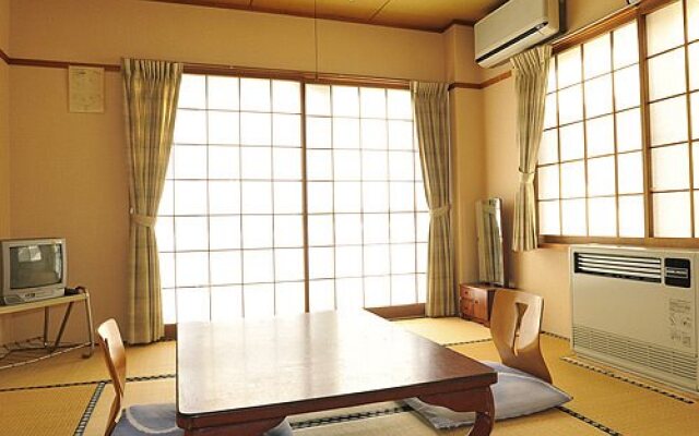 Kuroishi Onsen Miuraya Ryokan