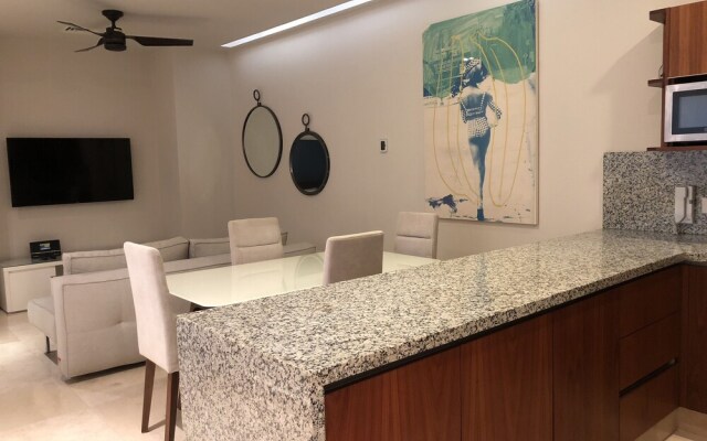 Terrazas Apartments near 5th ave & beach by select