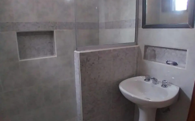 Hosteria Manantial de Carpintería