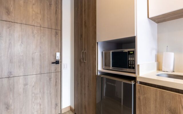 Serendipia By Wynwood House