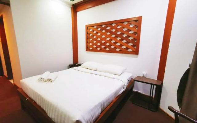 Regalodge Hotel & Spa