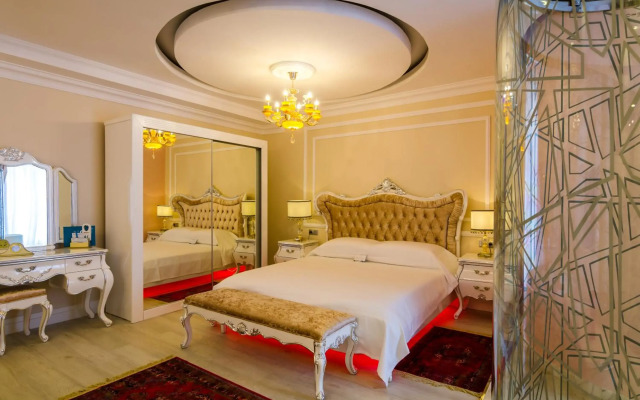 Phoenicia Royal