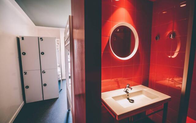 AMISTAT Island Hostel Ibiza - ALBERGUE JUVENIL