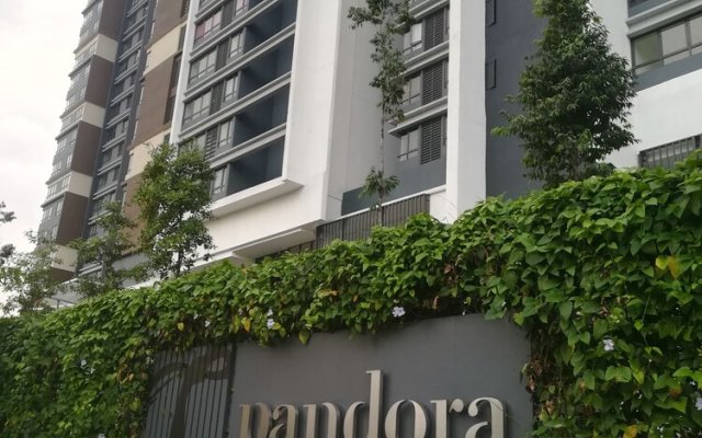 Studio Unit @ Pandora Residence