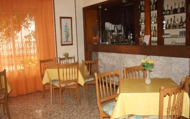 Hostal Torre Mar