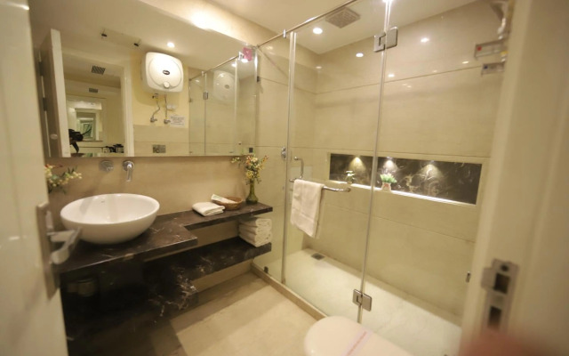 OYO 2637 Hotel Picasso Prive
