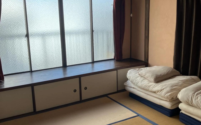 尾道ゲストハウス シータ村