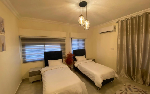 Lovely 3-bedrooms rental unit