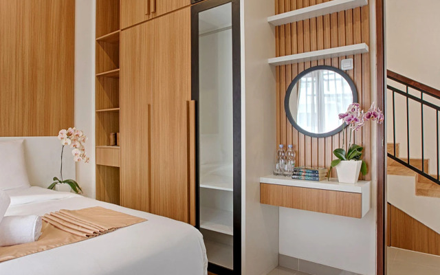 Taman Seminyak Suites