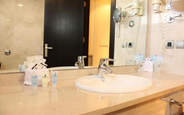 Senator Águilas Hotel