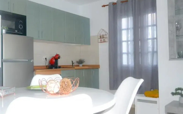 Canaryislandshost l Pool & Relax, close to the Beach