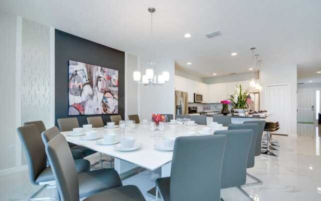 Magnificent Single Home with Private Pool SO2601