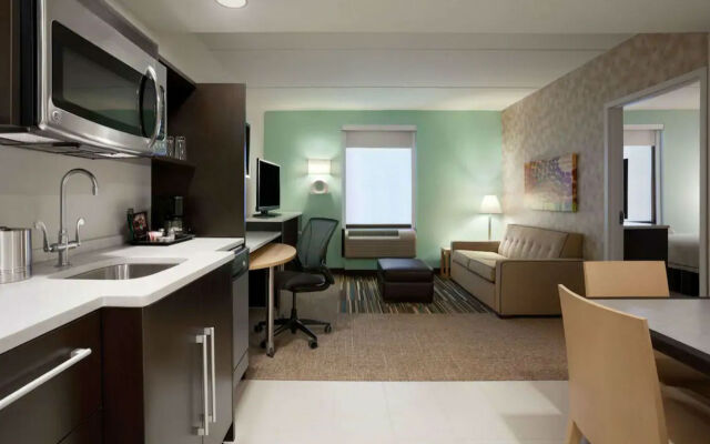 Home2 Suites by Hilton Philadelphia - Convention Center, PA