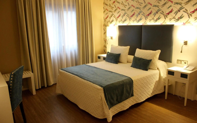 Hotel Aquaria Caneliñas