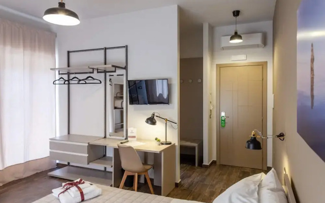Five Rooms Brolo