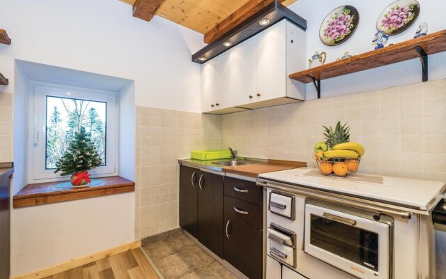 Stunning Home in Fuzine With Wifi and 2 Bedrooms