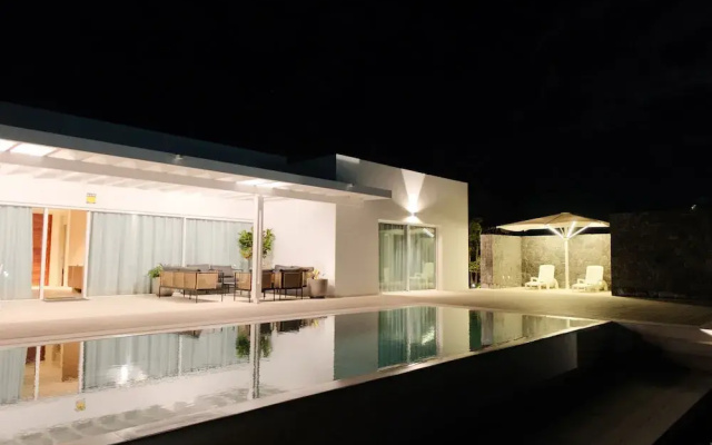 Villa Ainé Luxury Villa