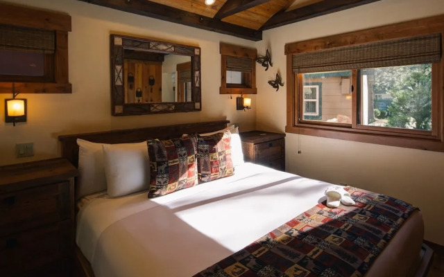 Cedar Glen Lodge