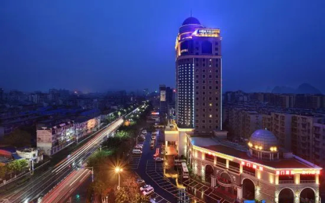 Golden Dragon Airlines Grand Hotel