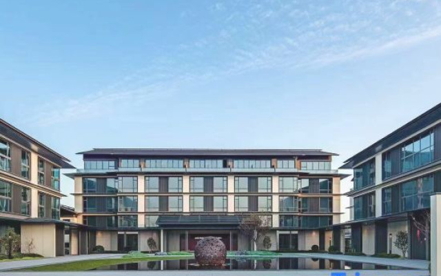 Huaxi Loft Vacation Apartment (Wugongzhi Wharf Branch), Zhujiajian