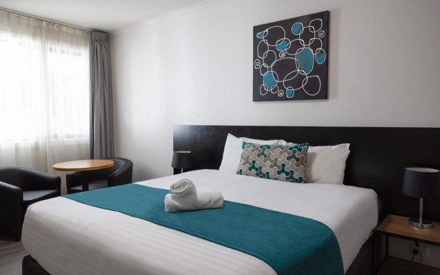 Bairnsdale International