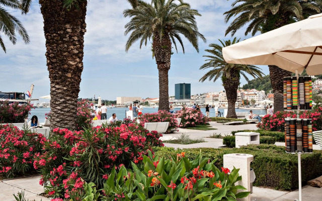 Guest House Babina - Apartments King & Queen