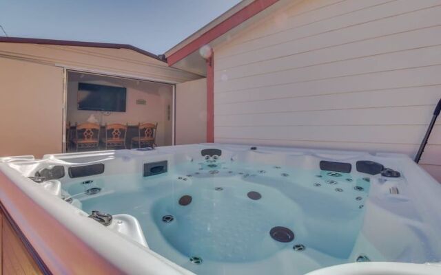 Sandy's Beach House by ZIA VR