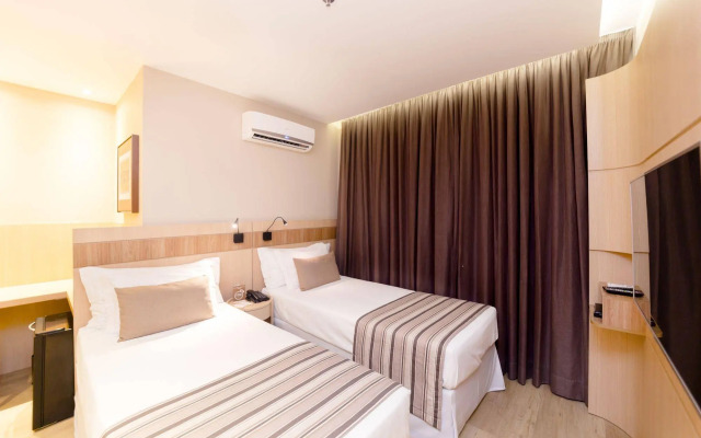 Ritz Copacabana Hotel