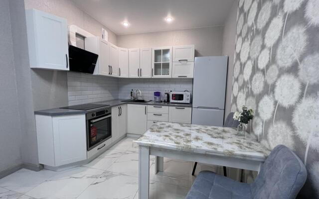 AlexHome (Alexhome) on Trudovaya street 19A-209