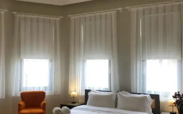 Utopia Konak Otel