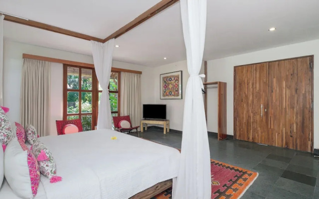 Villa Desa Roro Dua by Villa Finder