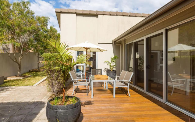 Harlequin Beach House 4pm Check Out Sundays