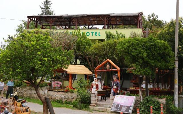 Cinar Sahil Hotel