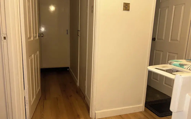 Charming 4-bedroom House Rental in Basildon, UK