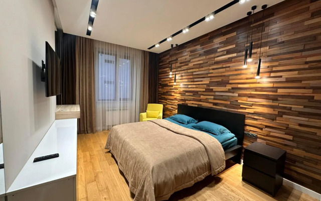 2 Bedroom Apt on Republic Square