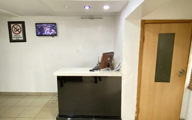 Plot1 Suites