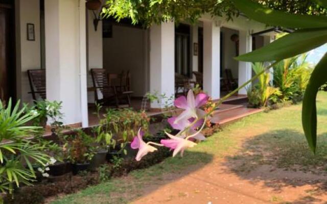 Shanthi Guest House