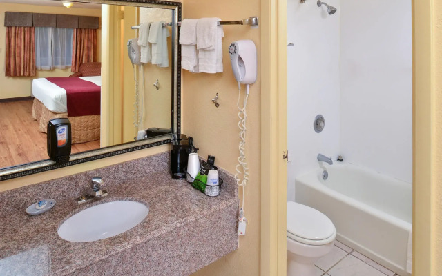 Boerne Inn and Suites