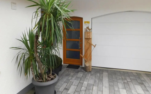 Apartment in Veringendorf With Garden