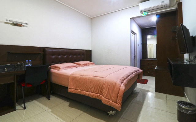 Bendungan Hilir Residence By Zuzu