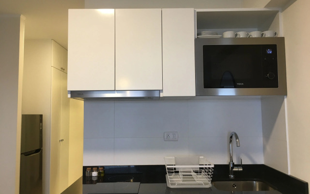 Modern Lofts in Grau Building by Wynwood-House