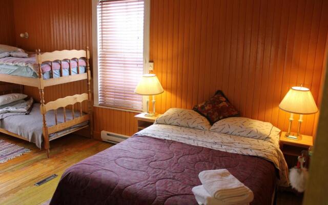 Auberge du Café chez Sam